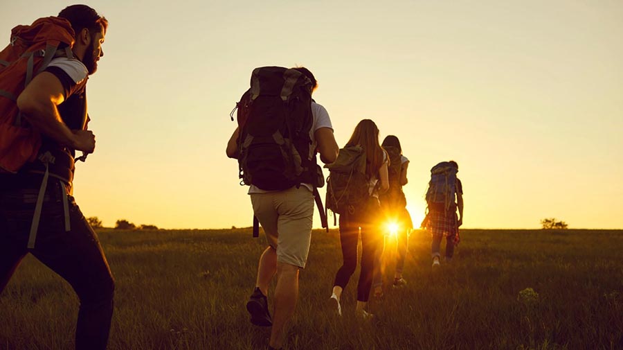 Reizen door de Canarische Eilanden als een Nomade: Een gids voor wilde avonturen